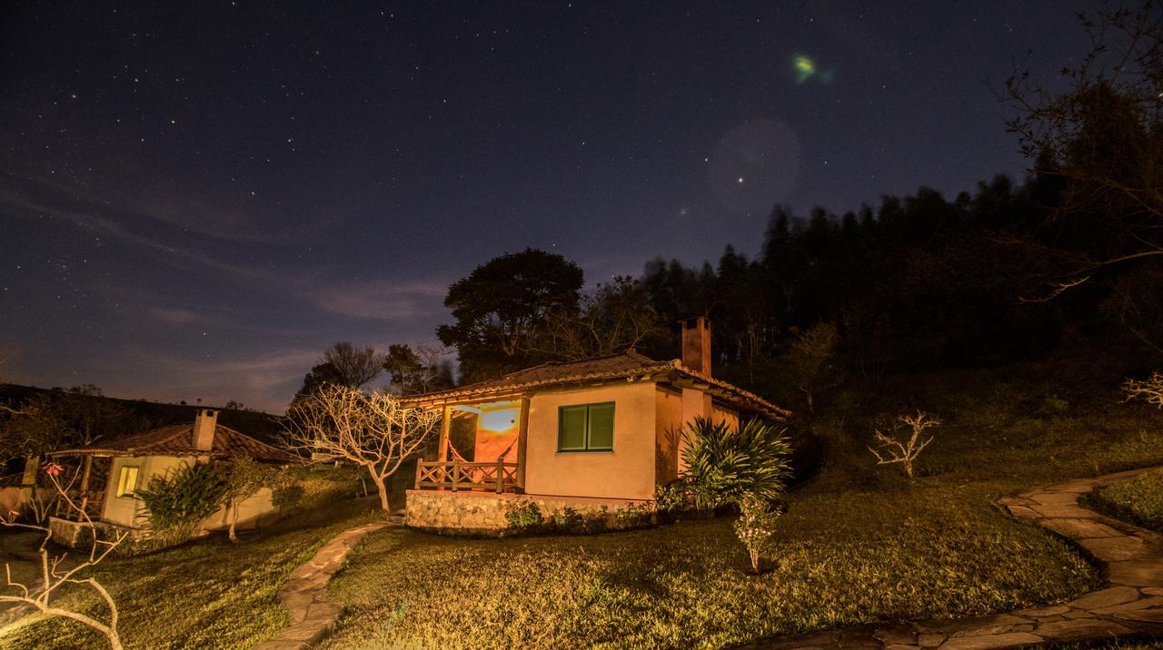 Pousada Maria Manhã Passa Quatro Bagian luar foto
